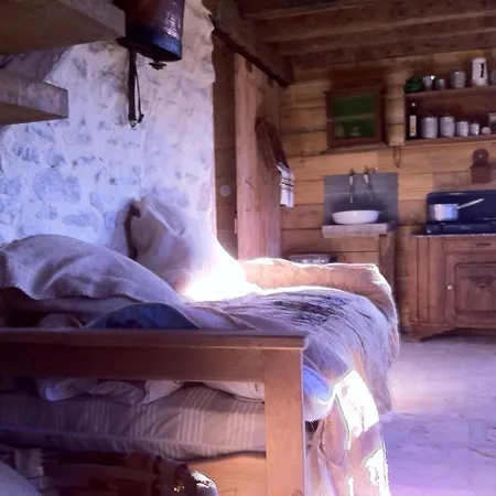 Cabane Vigneronne *